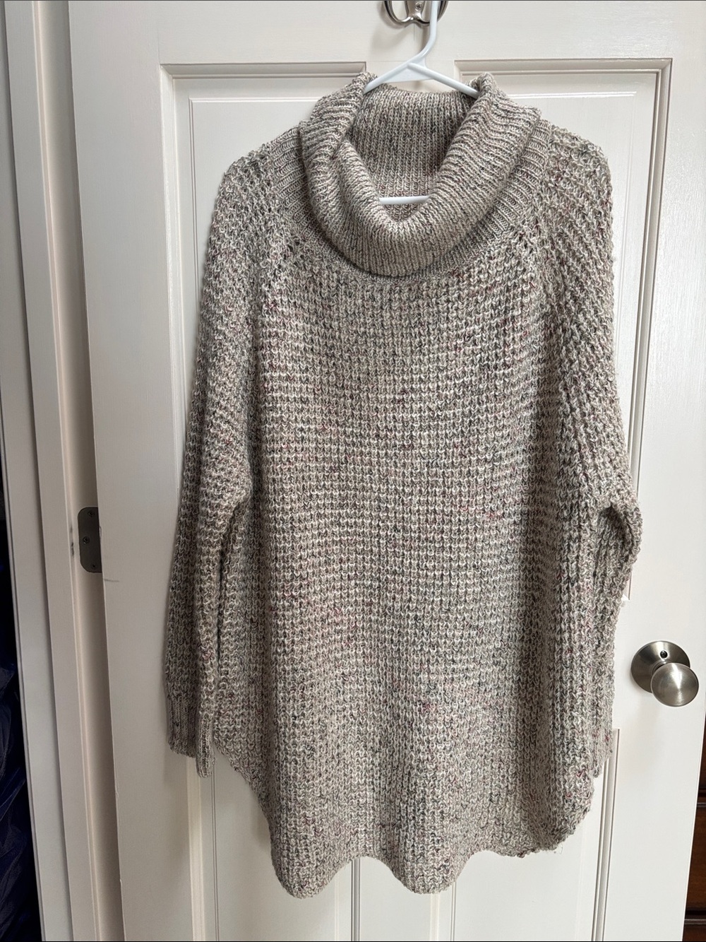 Free People Chunky Cozy Turtleneck Knit Sweater - Oatmeal Red Black